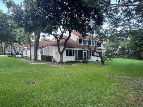 Tiny photo for 9202 NW 9th Court, Plantation, FL 33324 (MLS # B26016142)