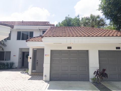 Tiny photo for 9202 NW 9th Court, Plantation, FL 33324 (MLS # B26016142)