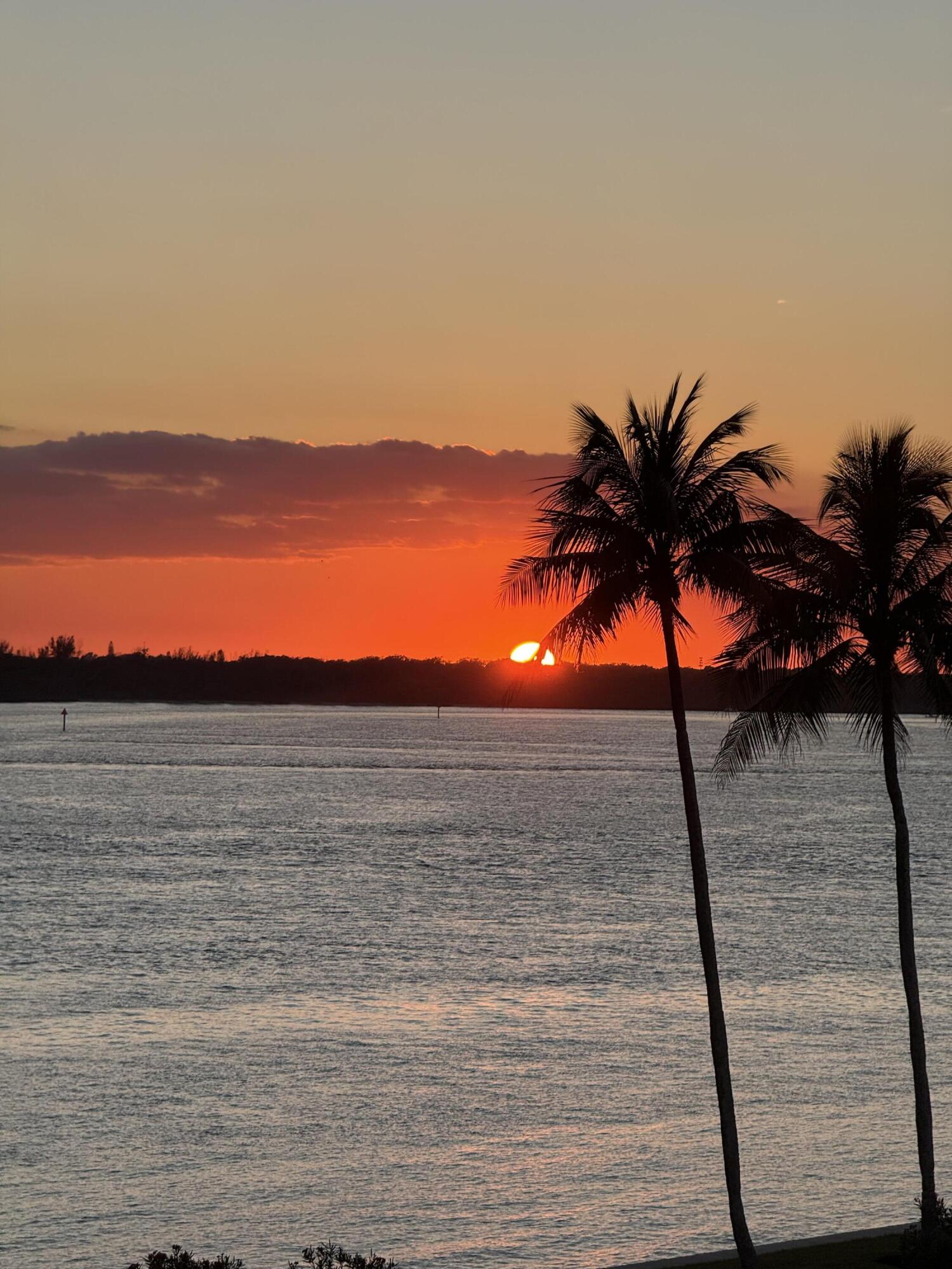 Sailfish Point - Residential