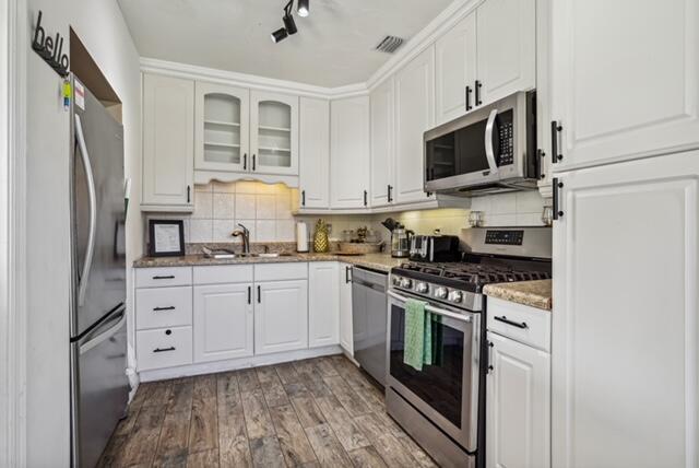 LANTANA HEIGHTS 5 - Residential Lease