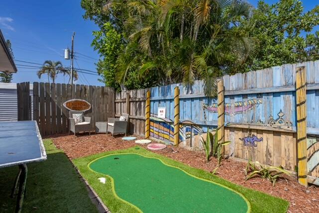 LANTANA HEIGHTS 5 - Residential Lease