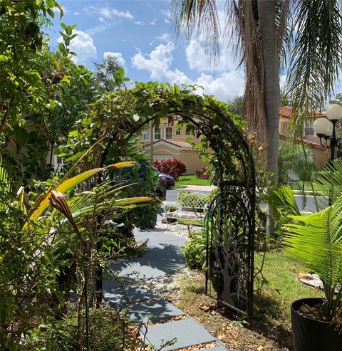 A home in Deerfield Beach