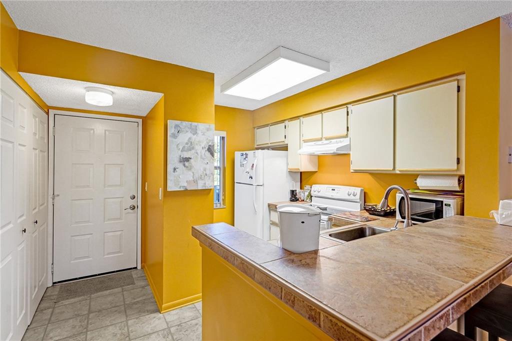 CYPRESS BEND - Residential