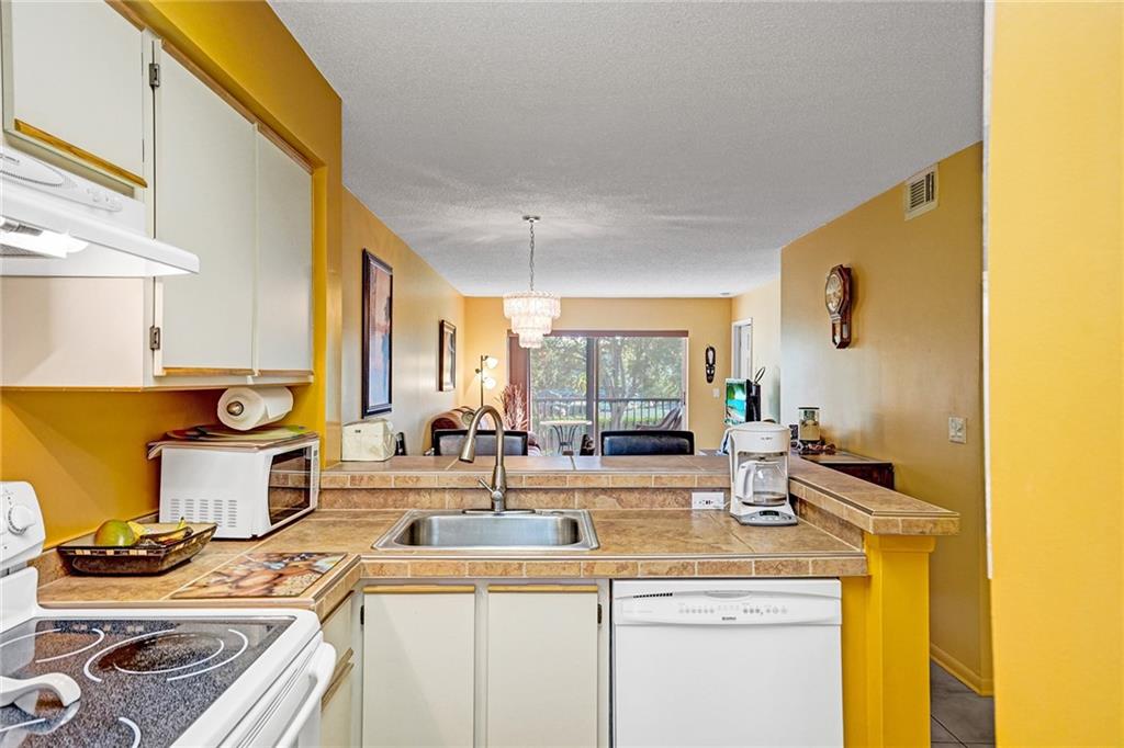 CYPRESS BEND - Residential