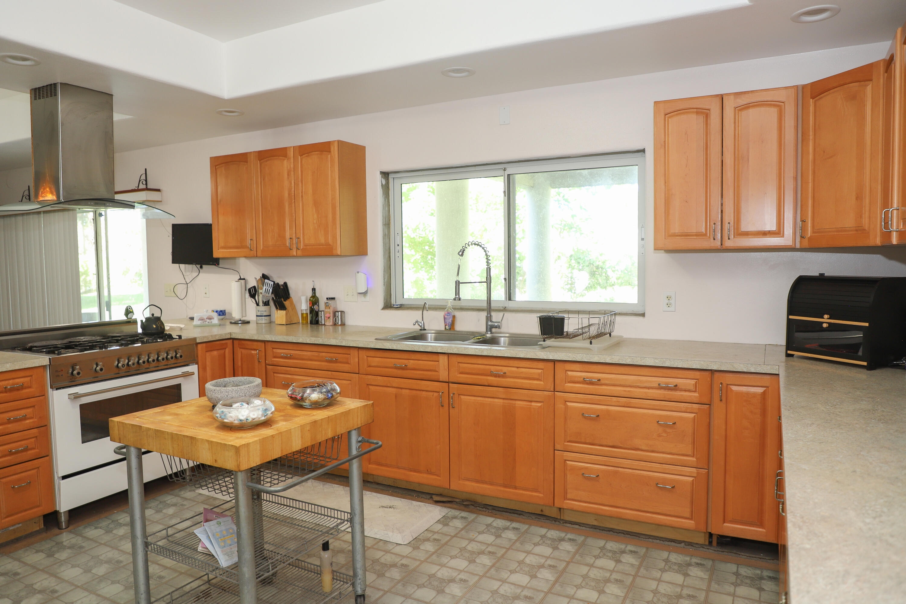 SUNRISE TERRACE - Residential