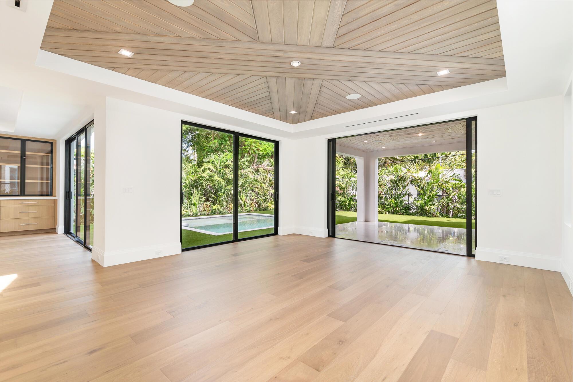 SOUTHLAND PARK - Residential