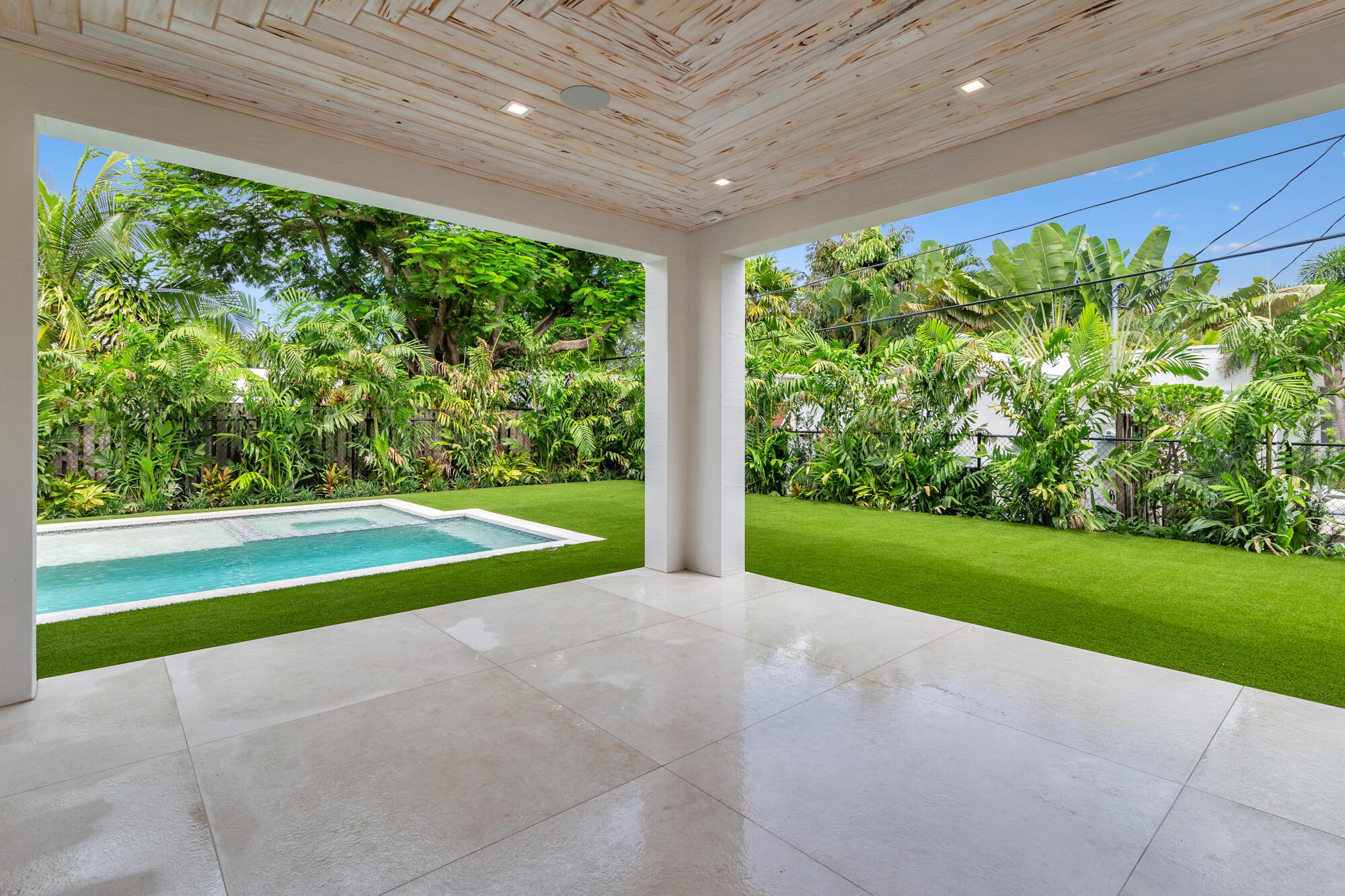 SOUTHLAND PARK - Residential