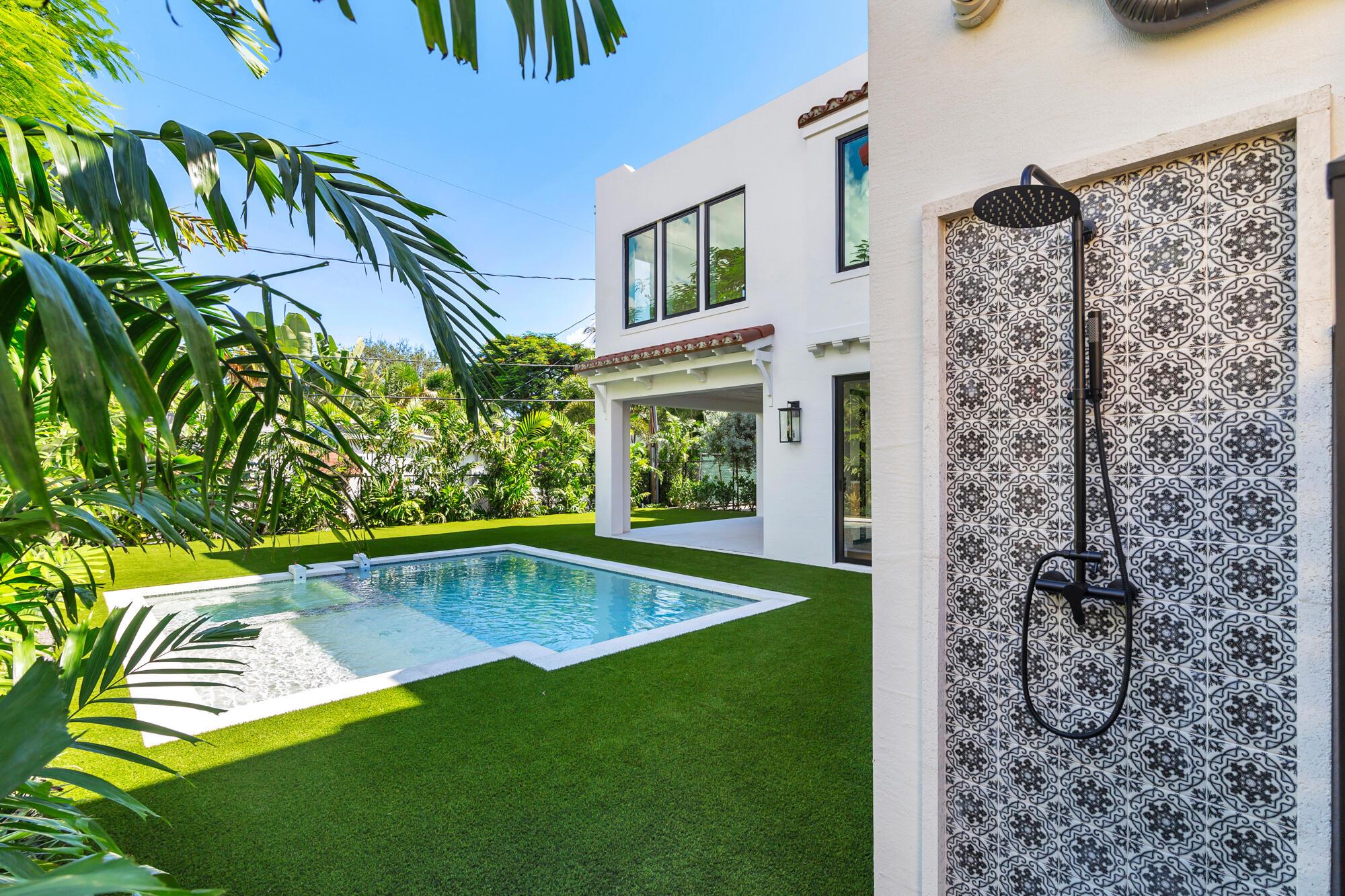 SOUTHLAND PARK - Residential