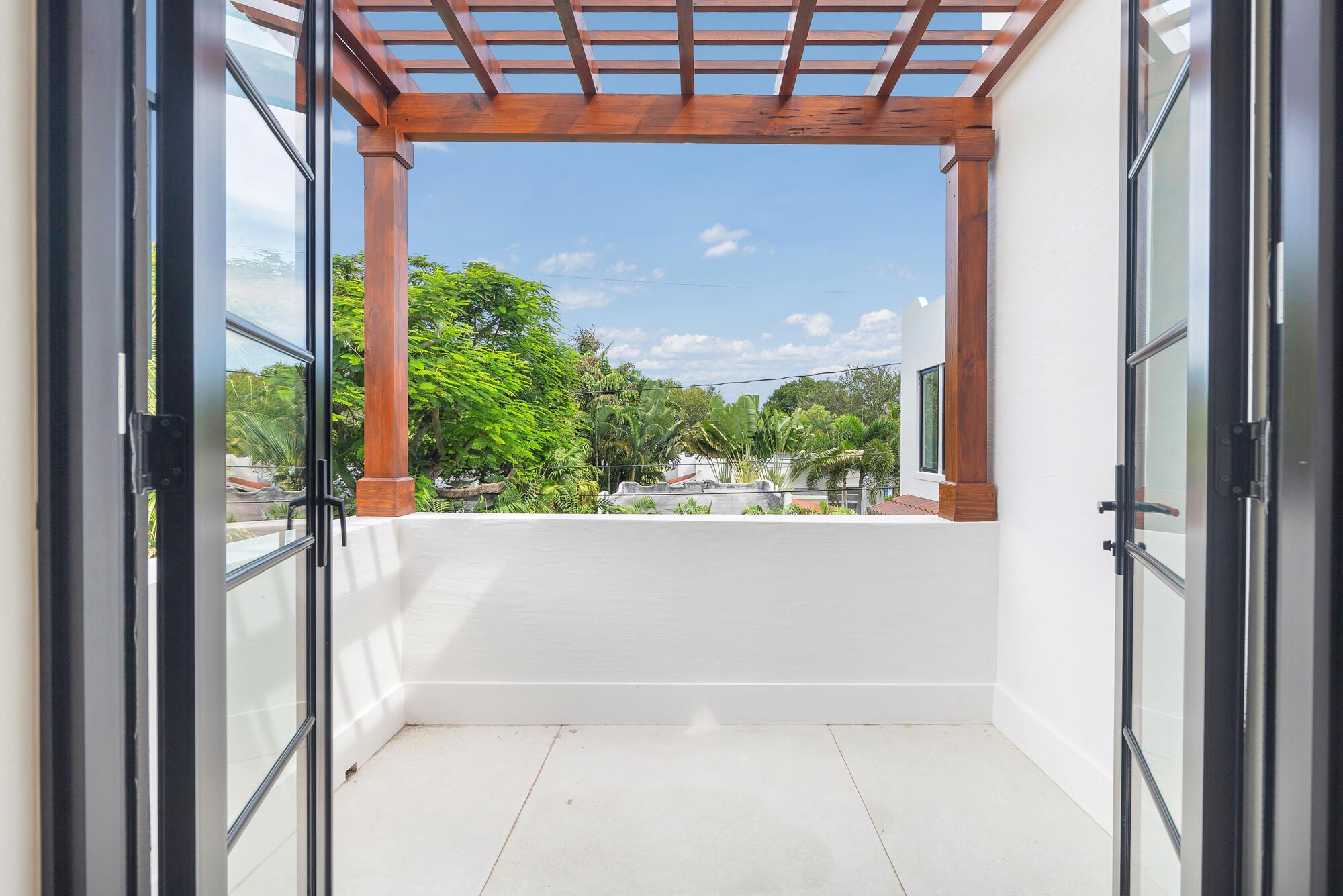 SOUTHLAND PARK - Residential