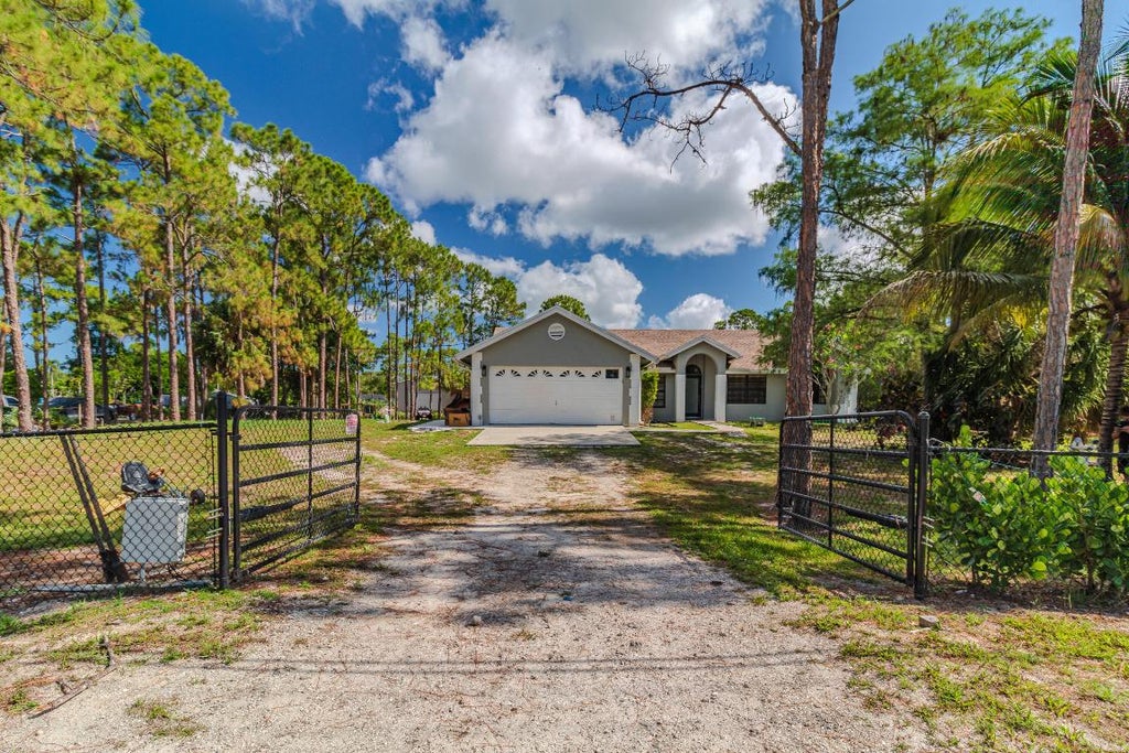 Photo of 17371 44 Th Place N, Loxahatchee, FL 33470 (MLS # R10991171)