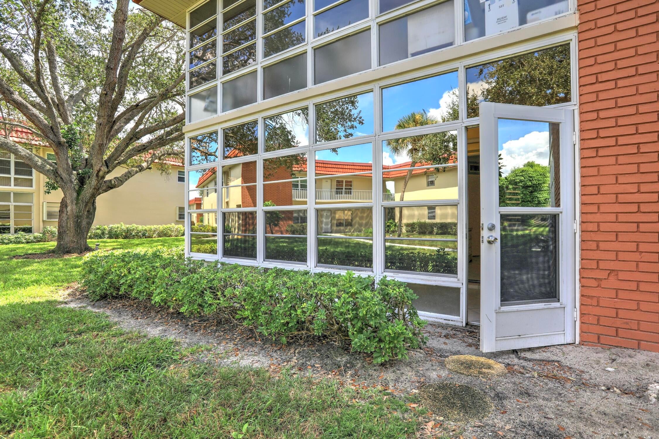 46 WOODLAND Drive 106