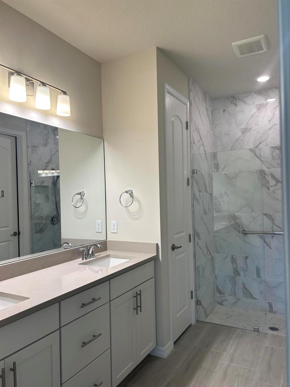 Boca Flores Condo - Residential