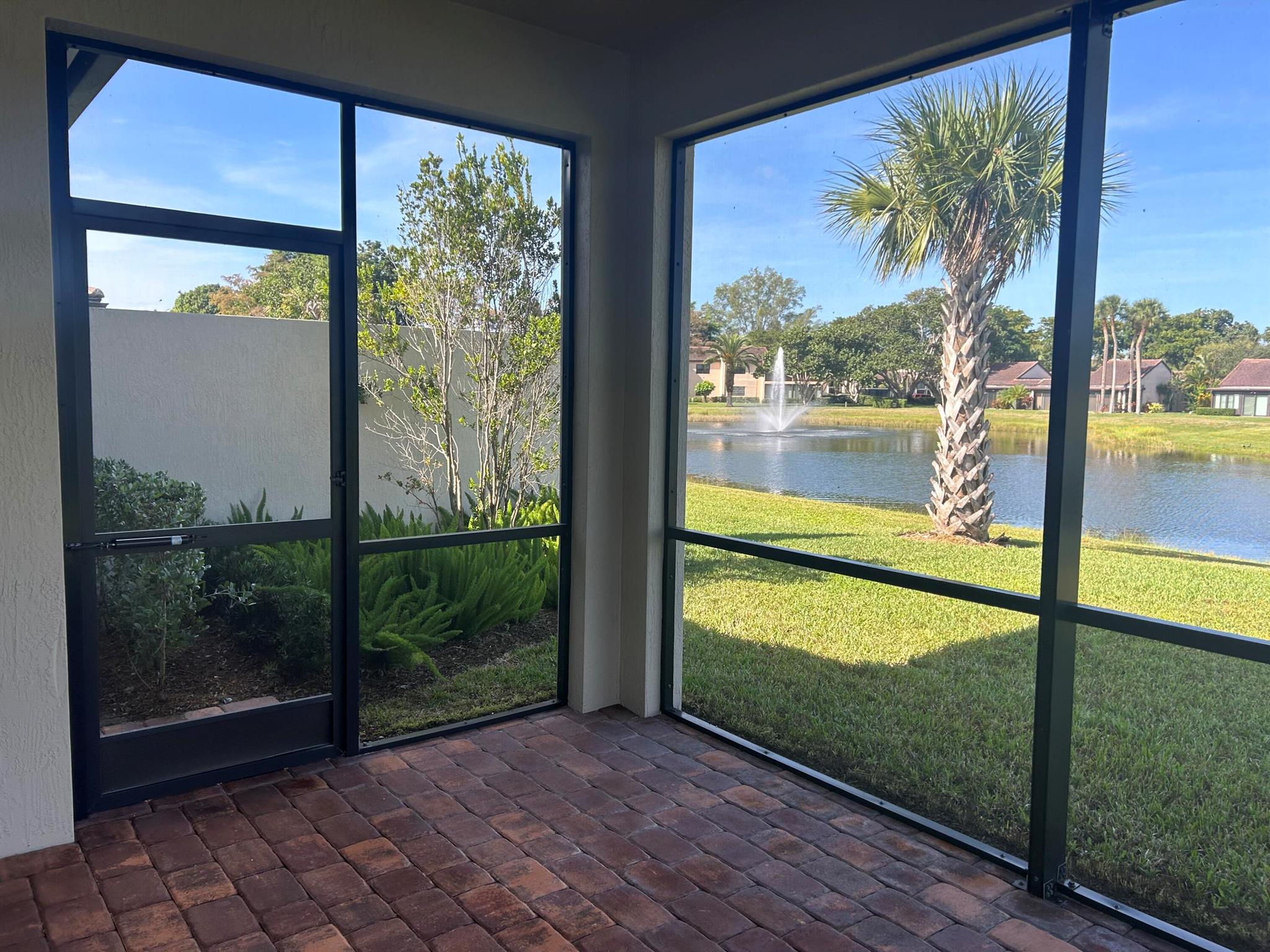 Boca Flores Condo - Residential