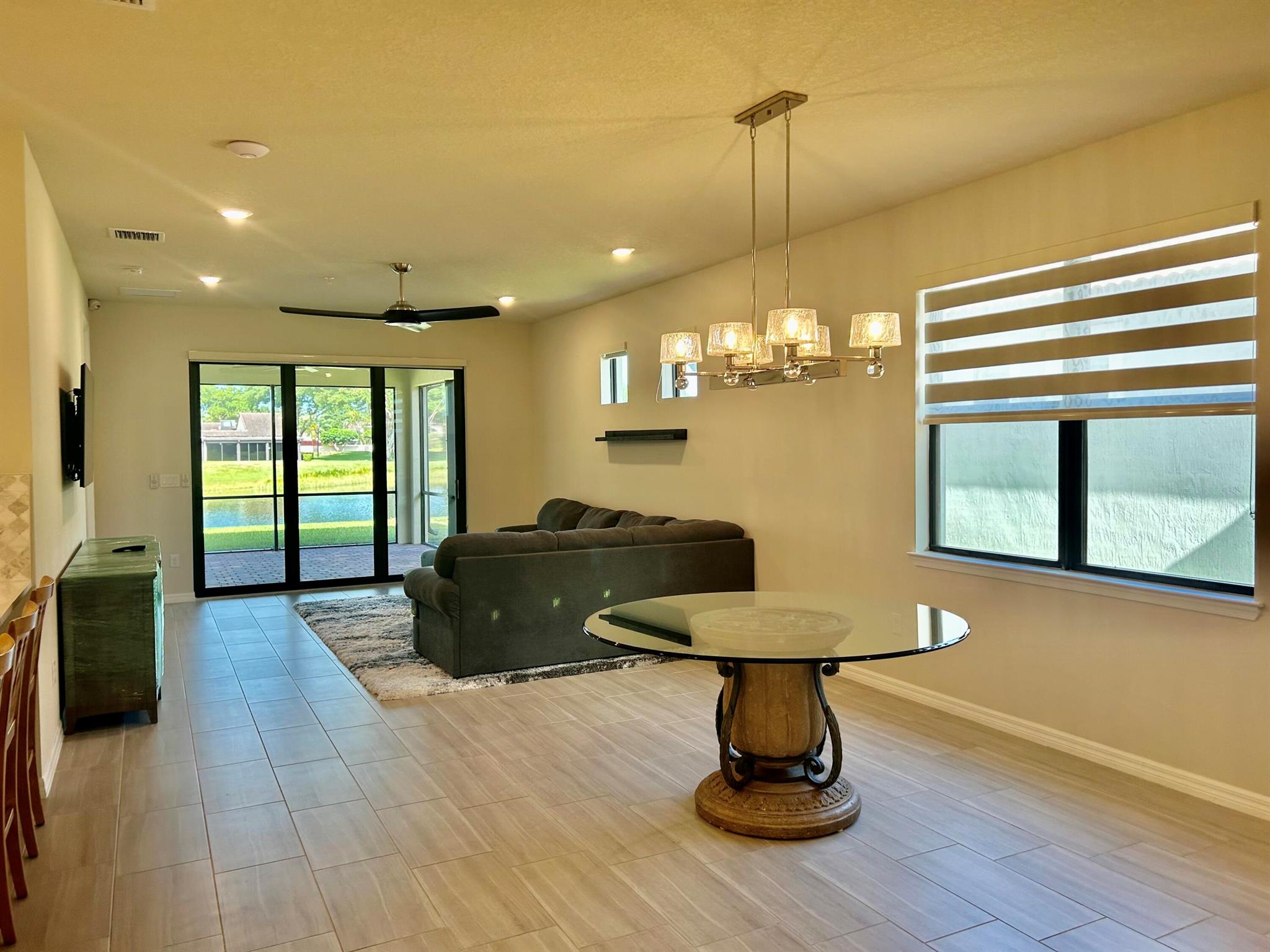 Boca Flores Condo - Residential