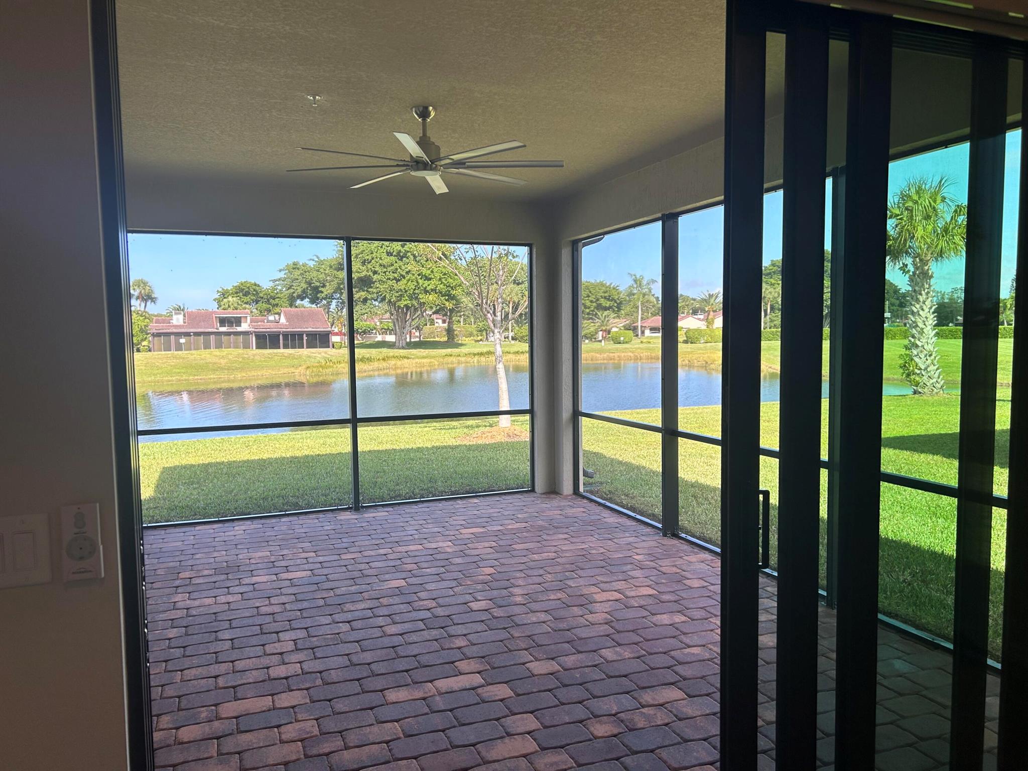 Boca Flores Condo - Residential