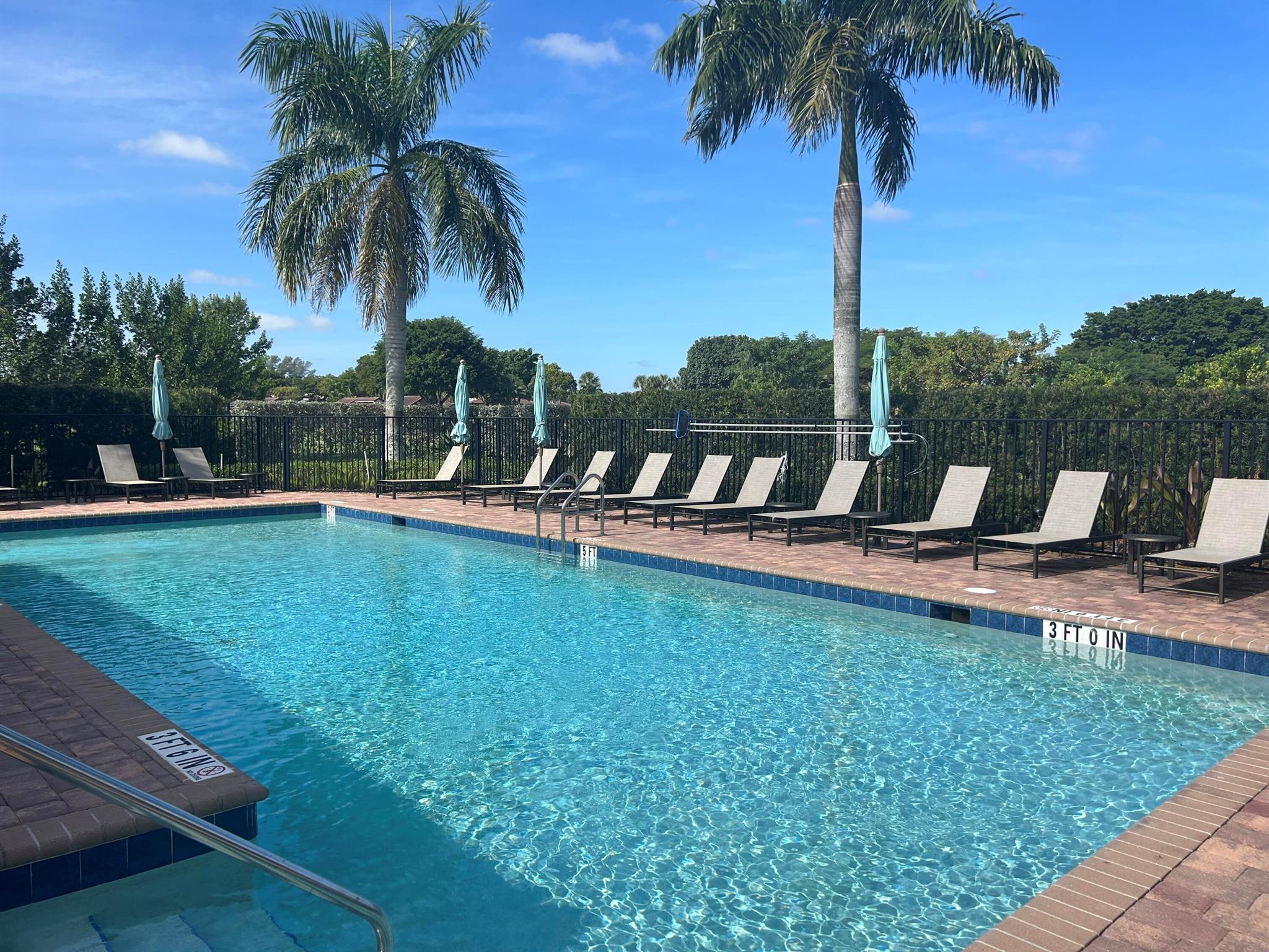 Boca Flores Condo - Residential