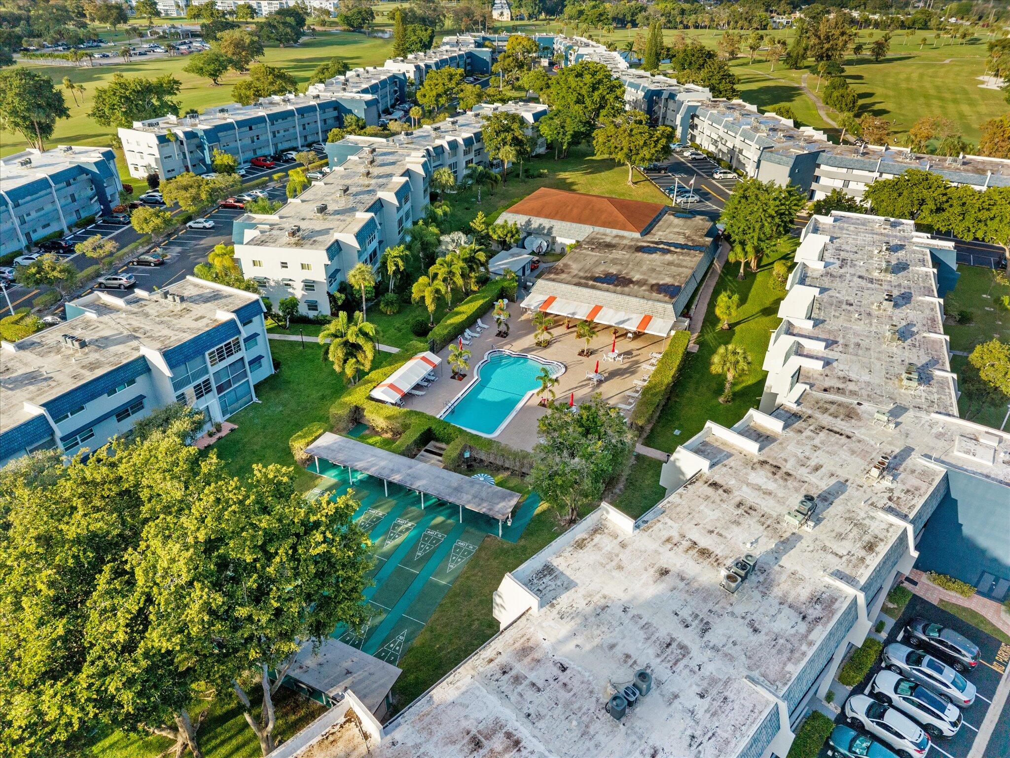 ORIOLE GOLF & TENNIS CLUB CONDO - Residential