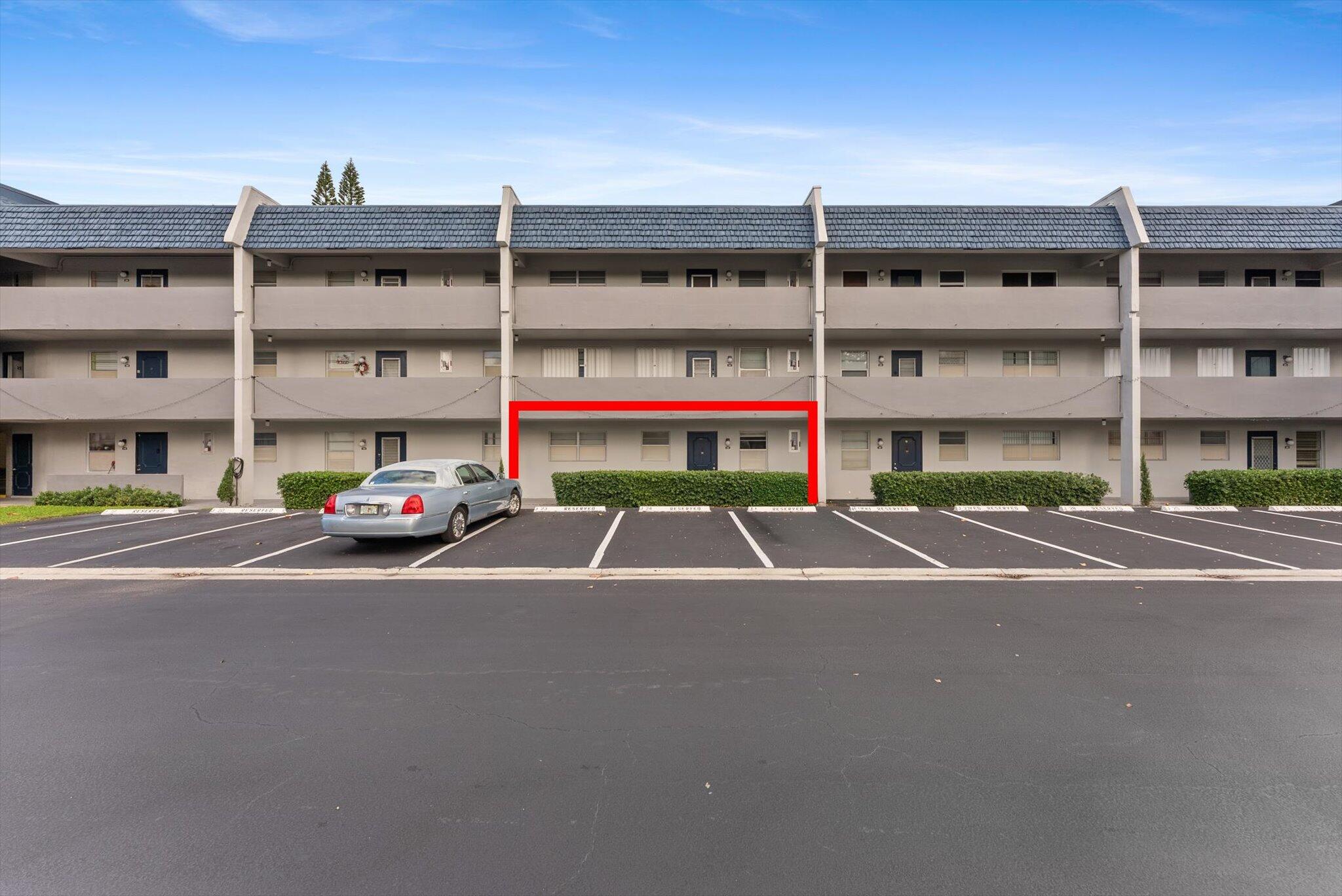 ORIOLE GOLF & TENNIS CLUB CONDO - Residential