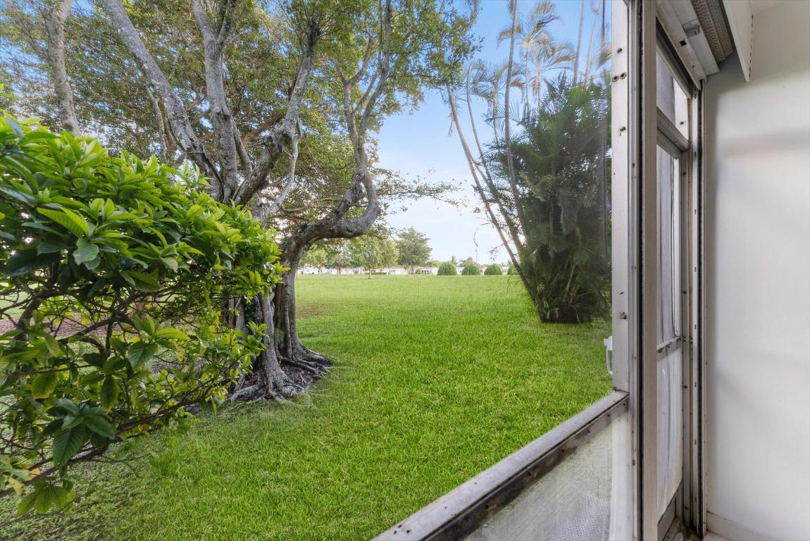 ORIOLE GOLF & TENNIS CLUB CONDO - Residential