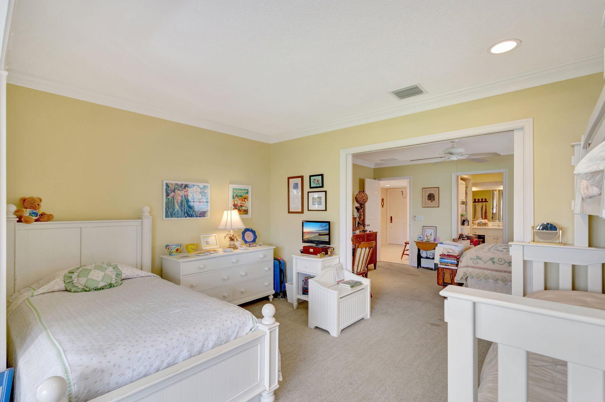 LOST TREE CLUB CONDO 1 OL - Residential