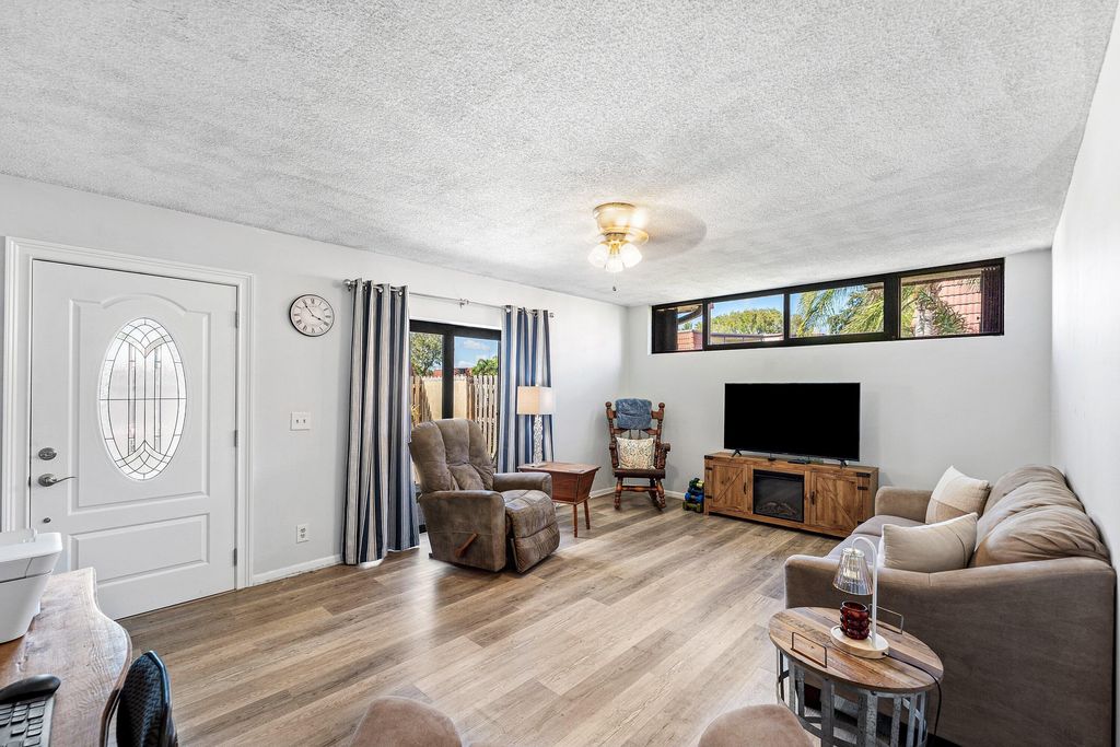 Photo of 3827 Victoria Dr, West Palm Beach, FL 33406 (MLS # B26000815)