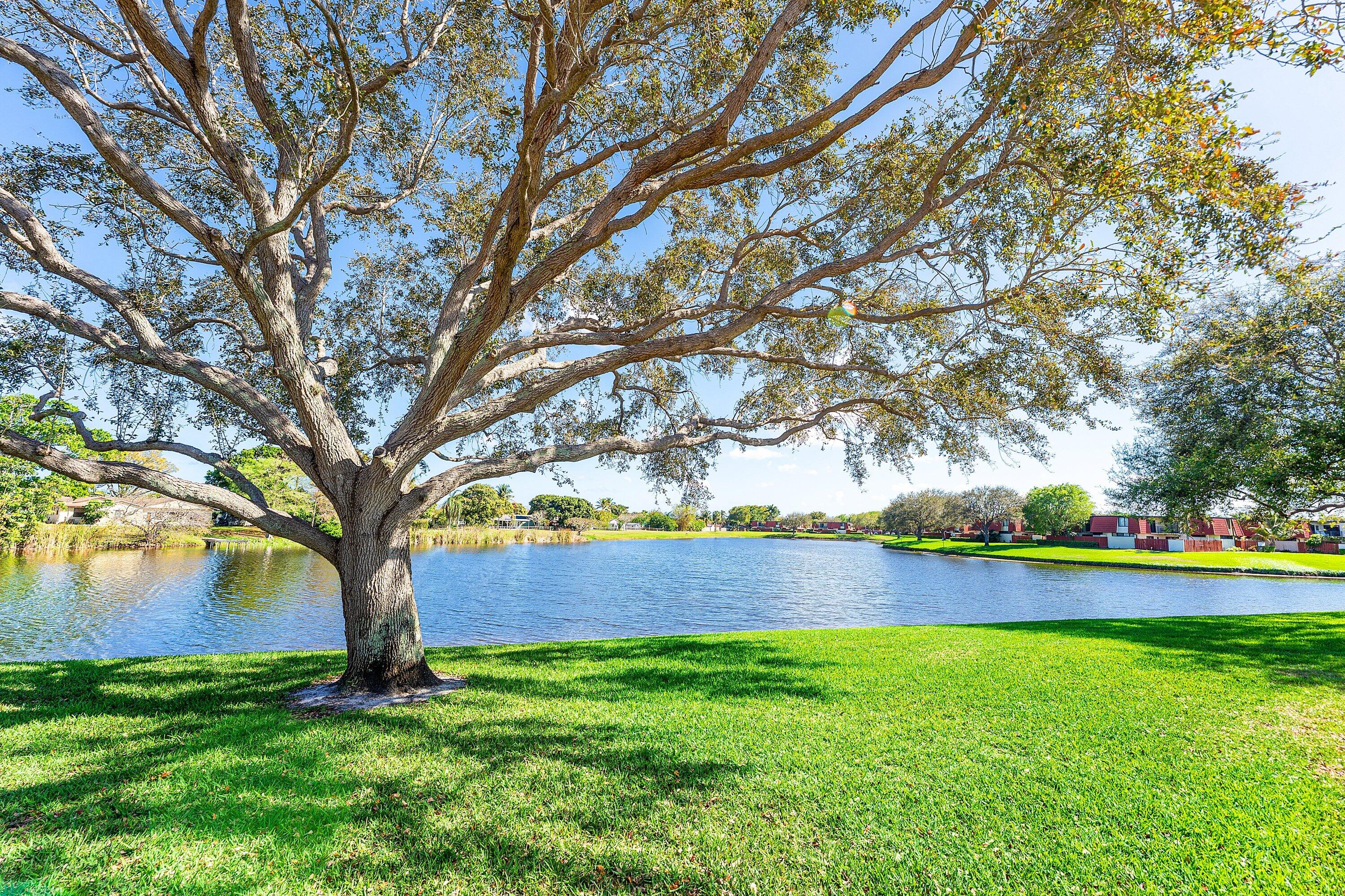 SOMERSET - Residential