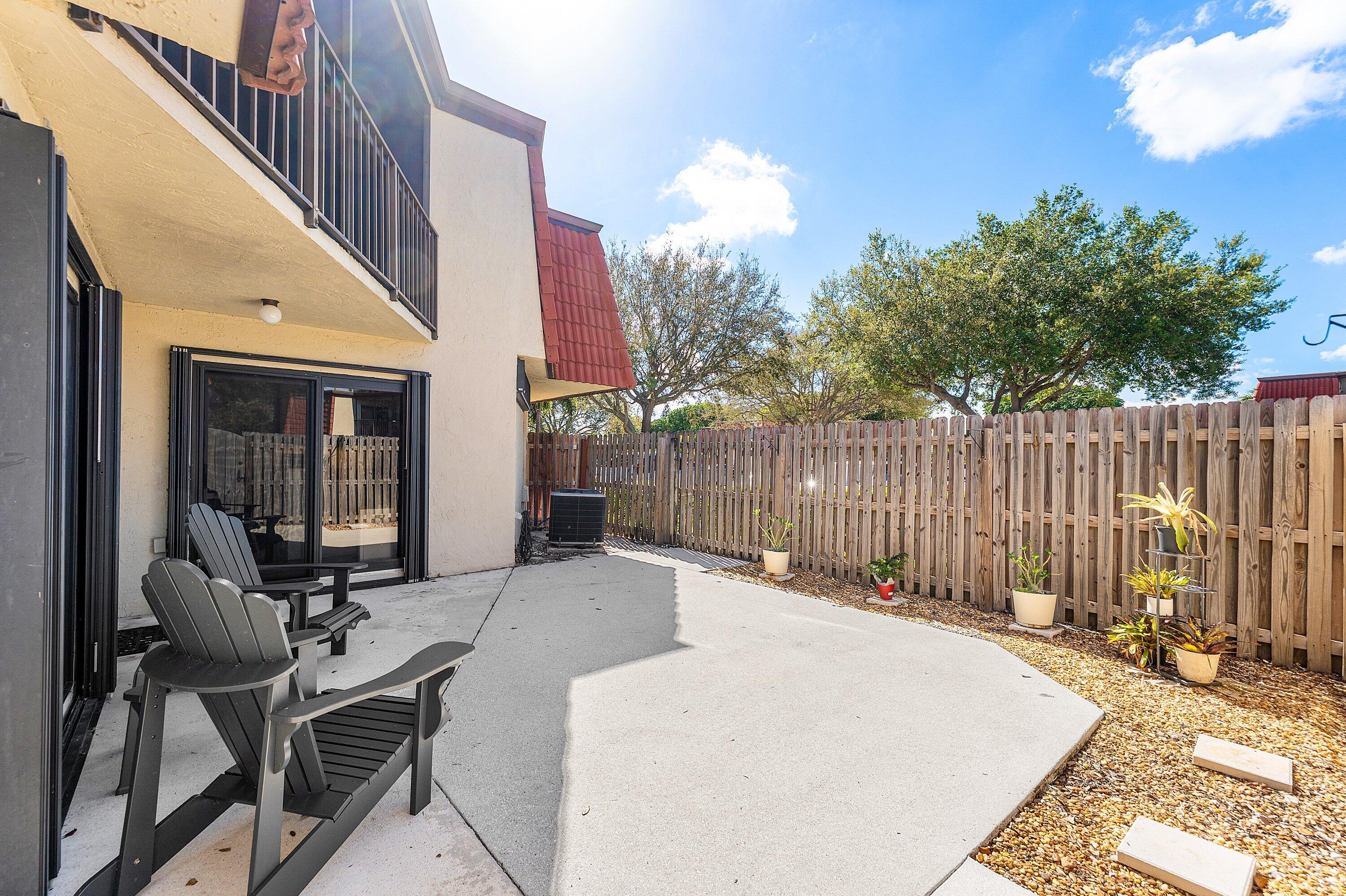 SOMERSET - Residential