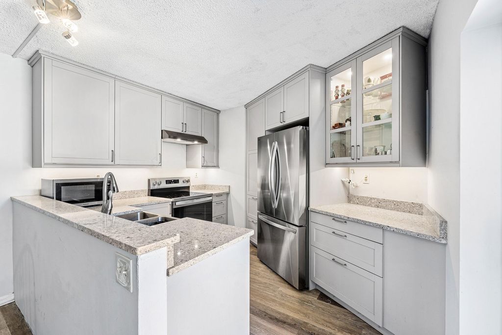 Photo of 3827 Victoria Dr, West Palm Beach, FL 33406 (MLS # B26000815)