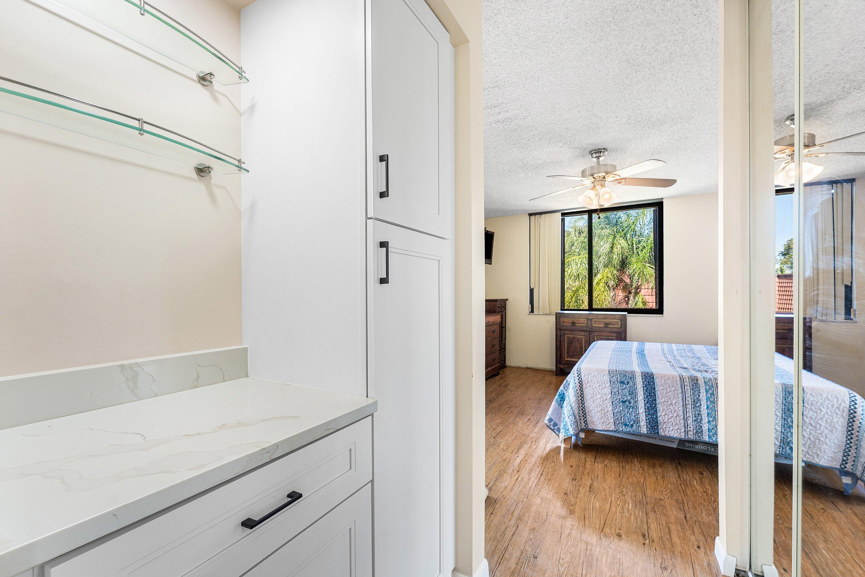 SOMERSET - Residential