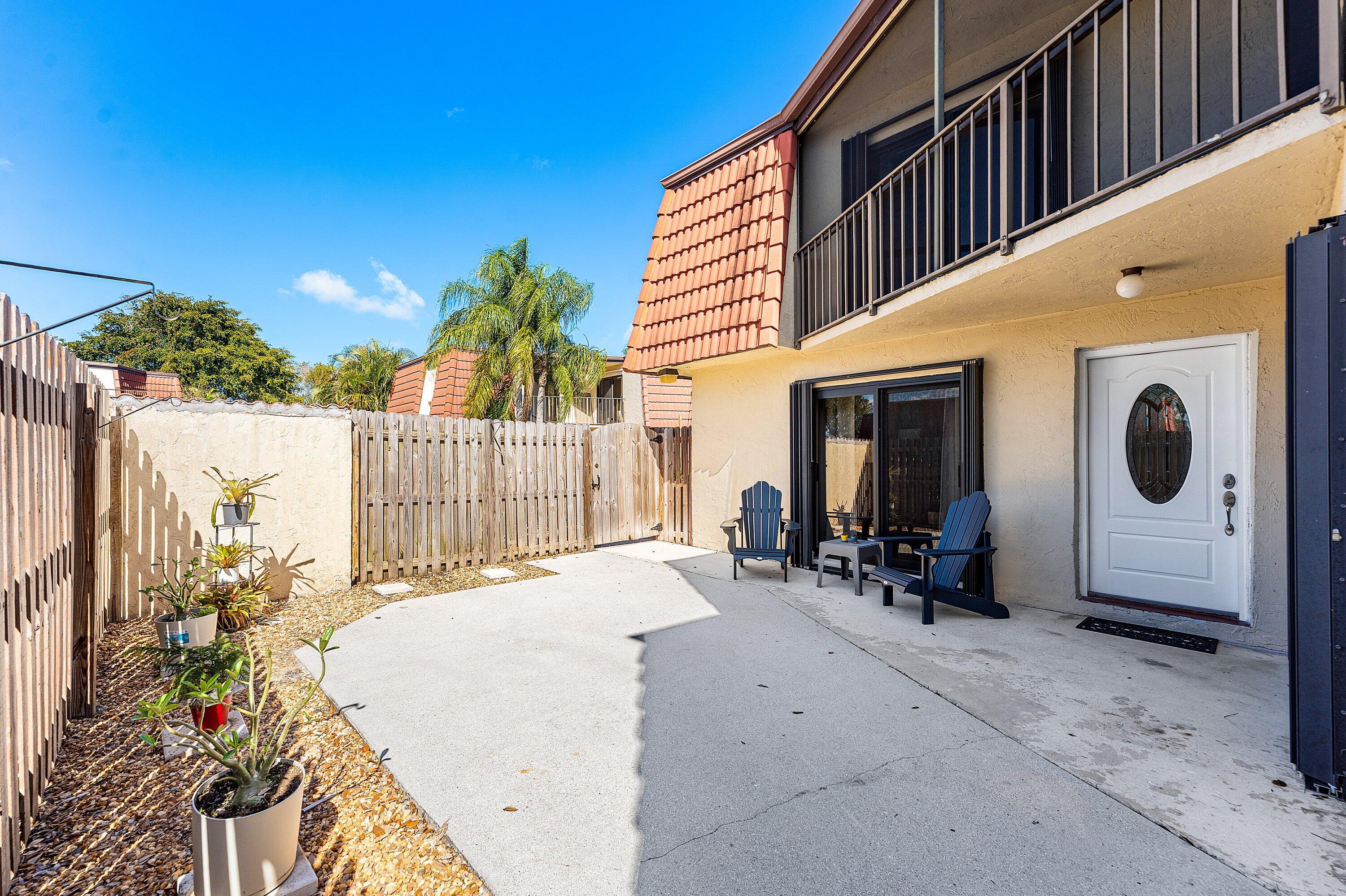 SOMERSET - Residential