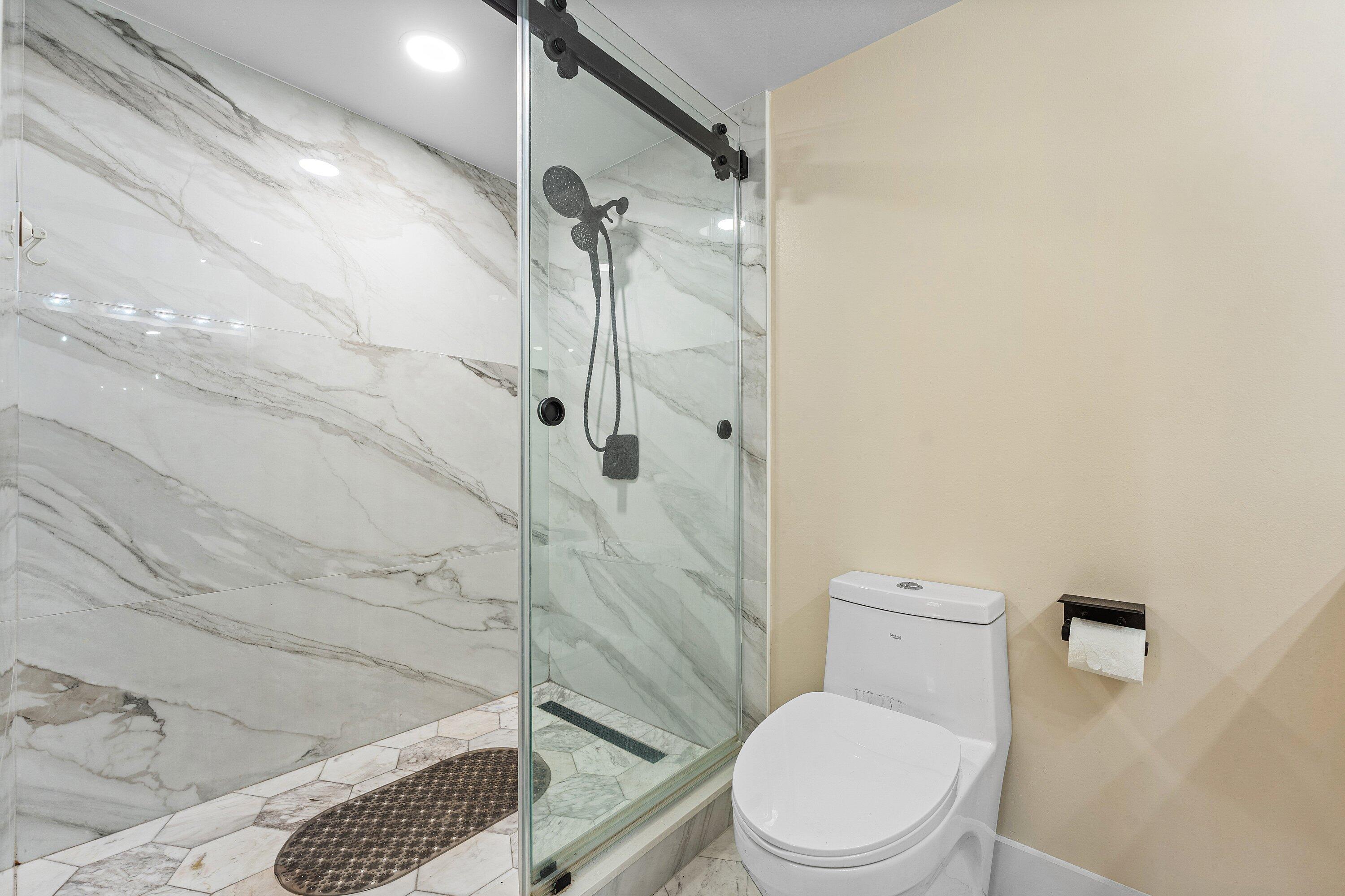 SOMERSET - Residential