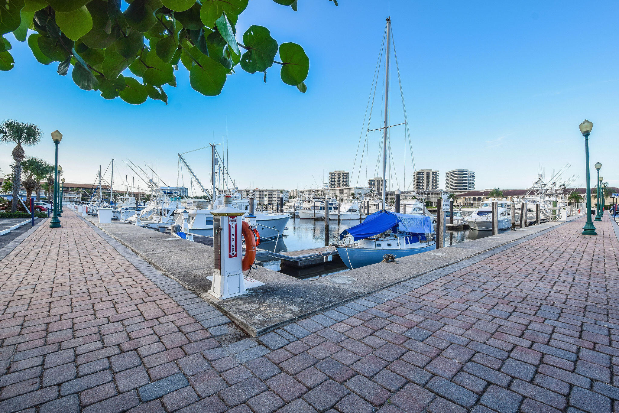 BROADVIEW CONDO - Residential Lease