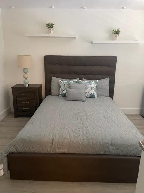 POINCIANA PLACE CONDO 1,2,8 AND 9 - Residential