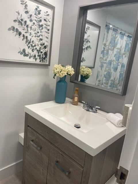 POINCIANA PLACE CONDO 1,2,8 AND 9 - Residential