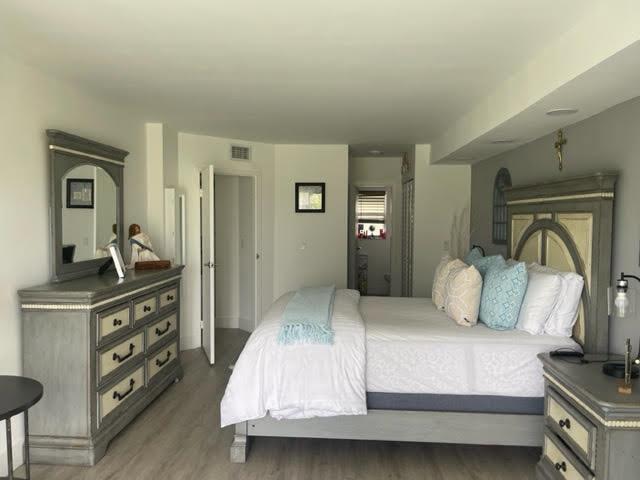 POINCIANA PLACE CONDO 1,2,8 AND 9 - Residential