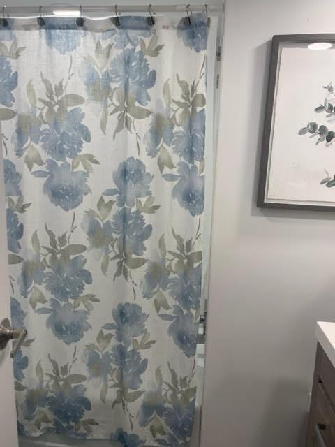 POINCIANA PLACE CONDO 1,2,8 AND 9 - Residential