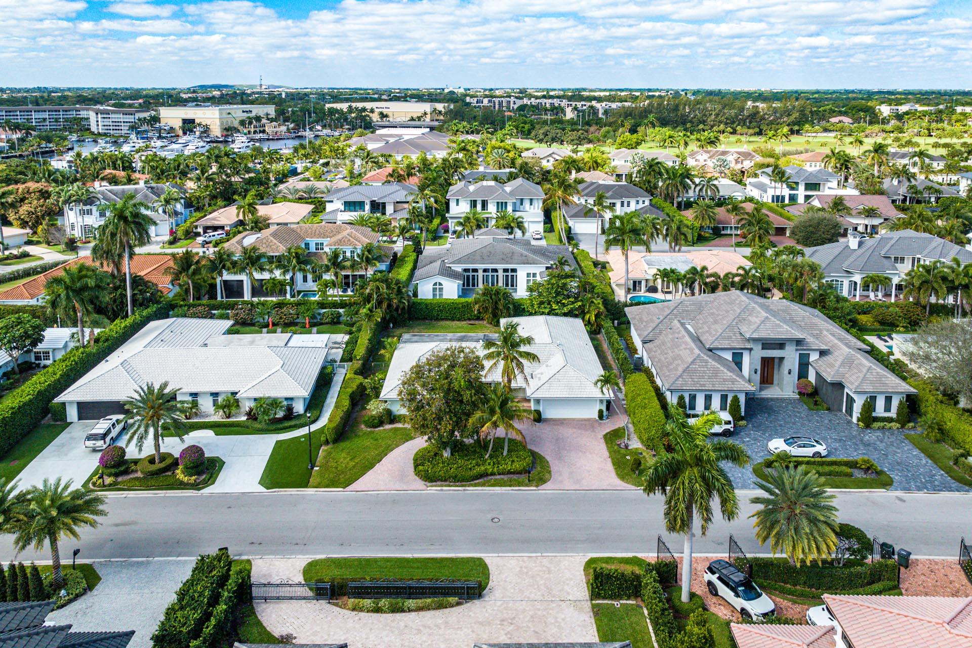 ROYAL PALM YACHT & COUNTR - Residential