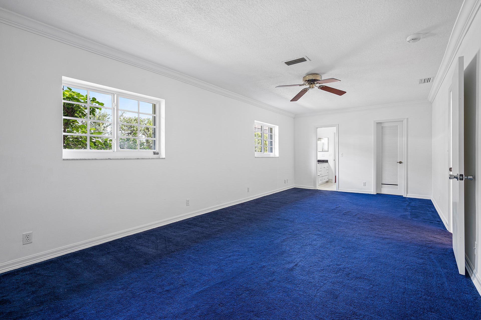 ROYAL PALM YACHT & COUNTR - Residential