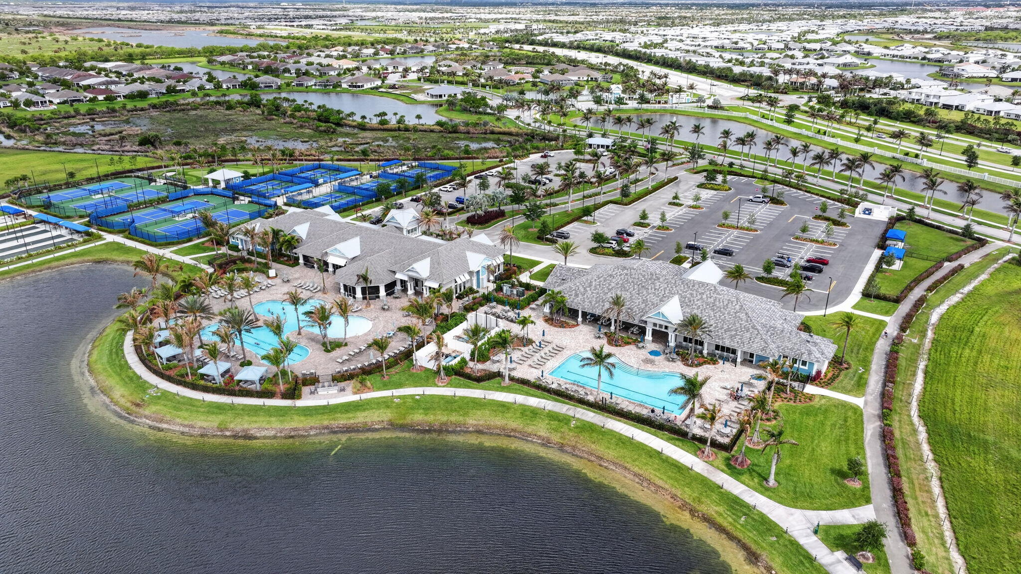 DEL WEBB AT TRADITION - Residential