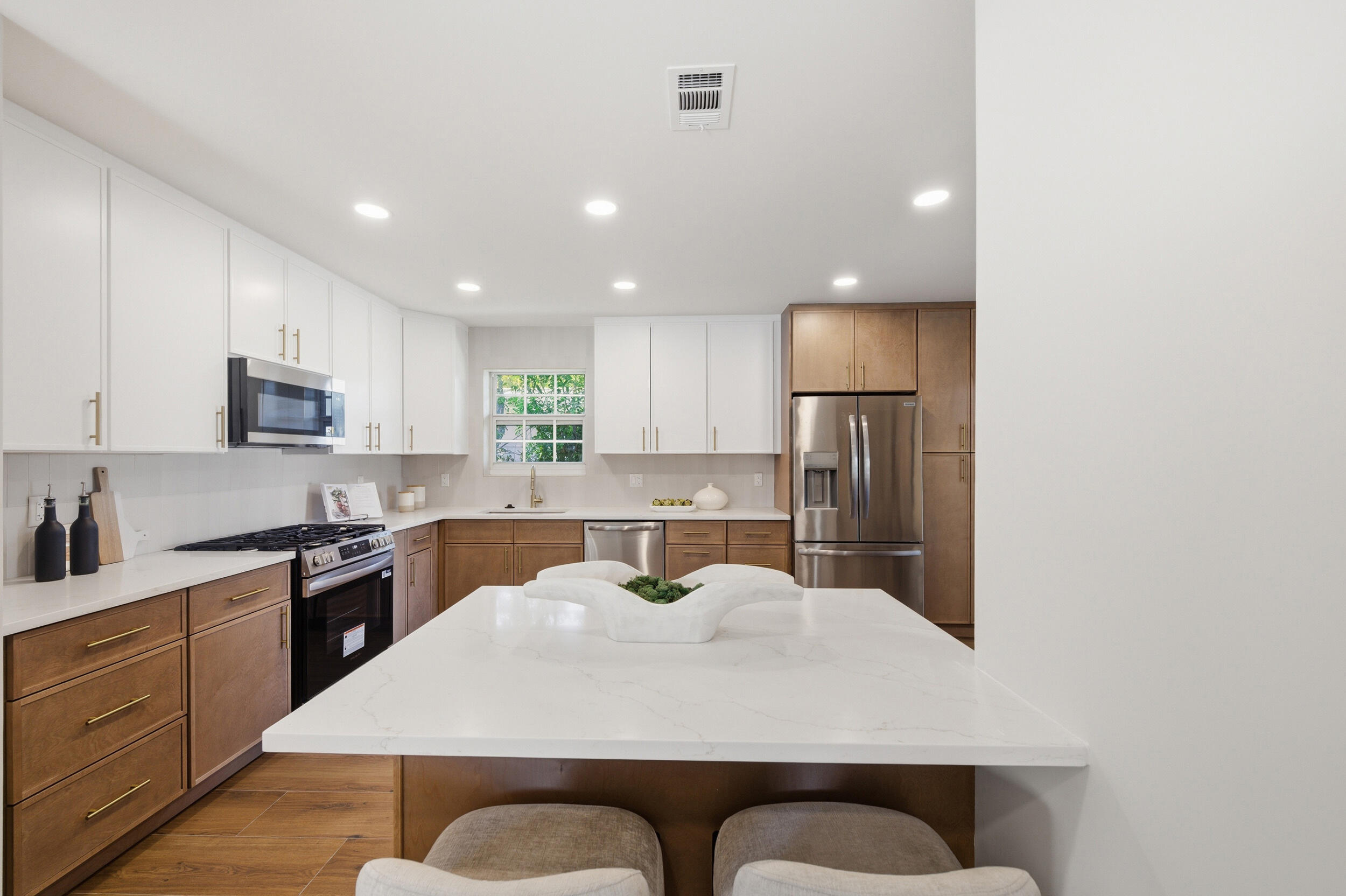 CORAL RIDGE ISLES - Residential