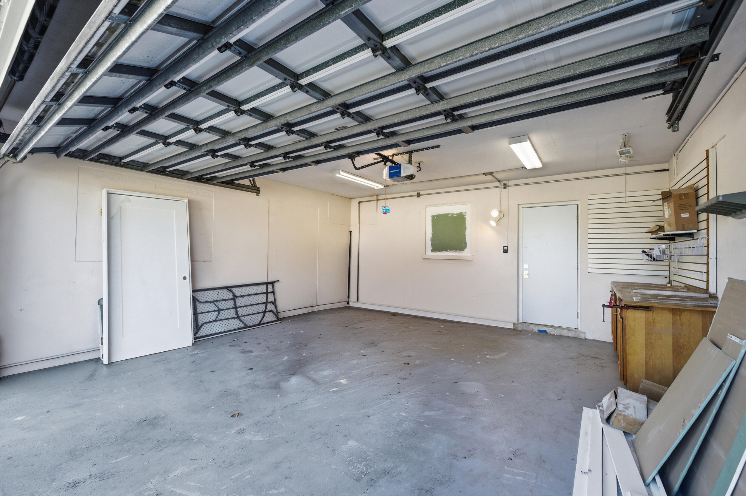 CORAL RIDGE ISLES - Residential