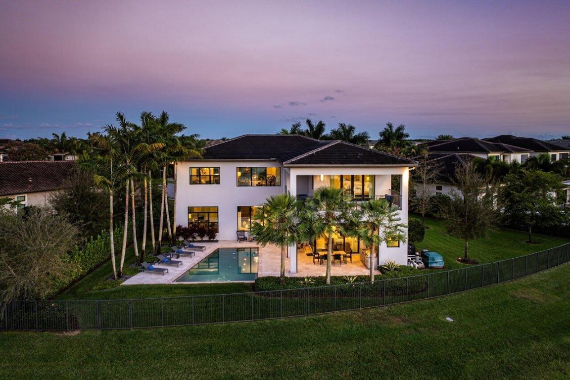 BOCA BRIDGES - Residential