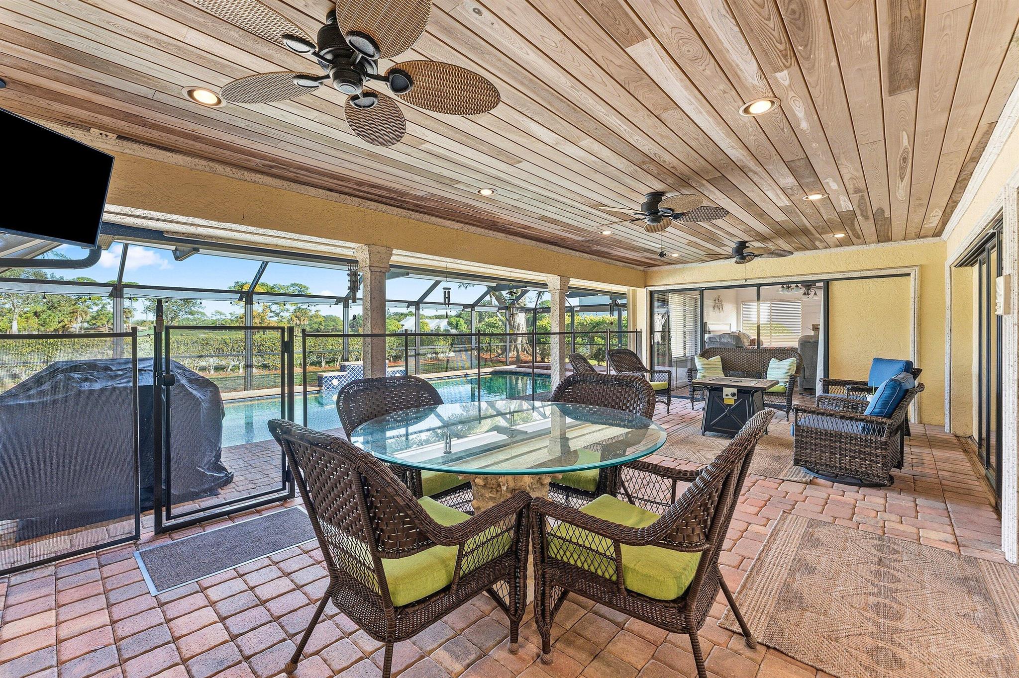 PGA RESORT COMMUNITY PL N - Residential