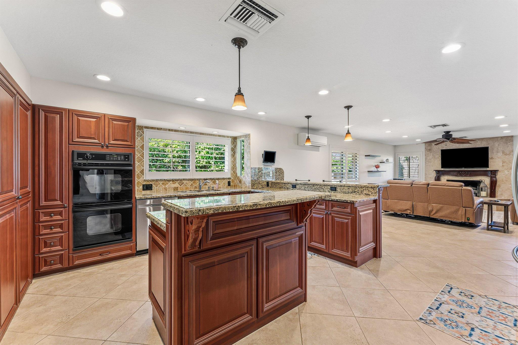 PGA RESORT COMMUNITY PL N - Residential