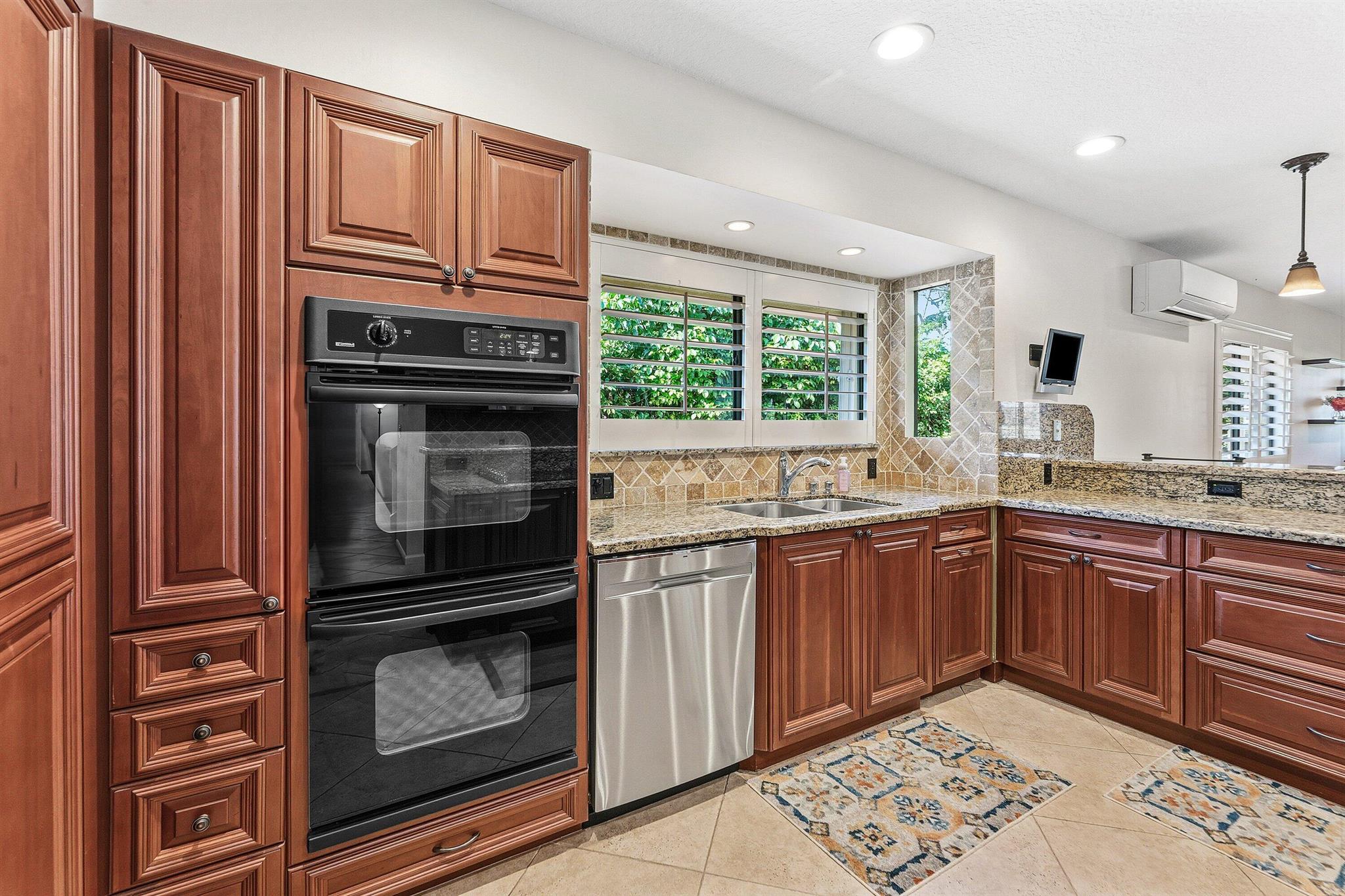 PGA RESORT COMMUNITY PL N - Residential