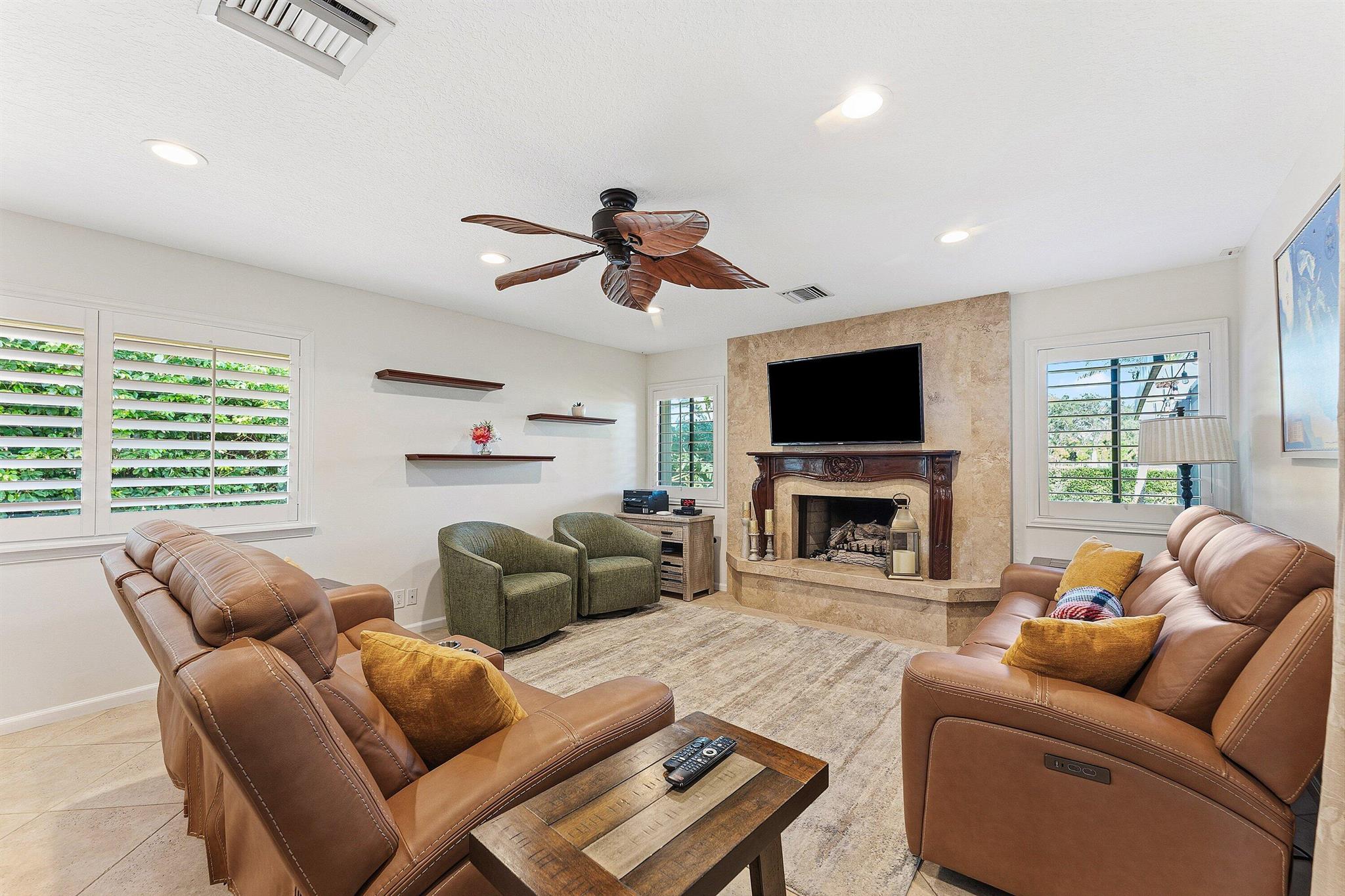 PGA RESORT COMMUNITY PL N - Residential