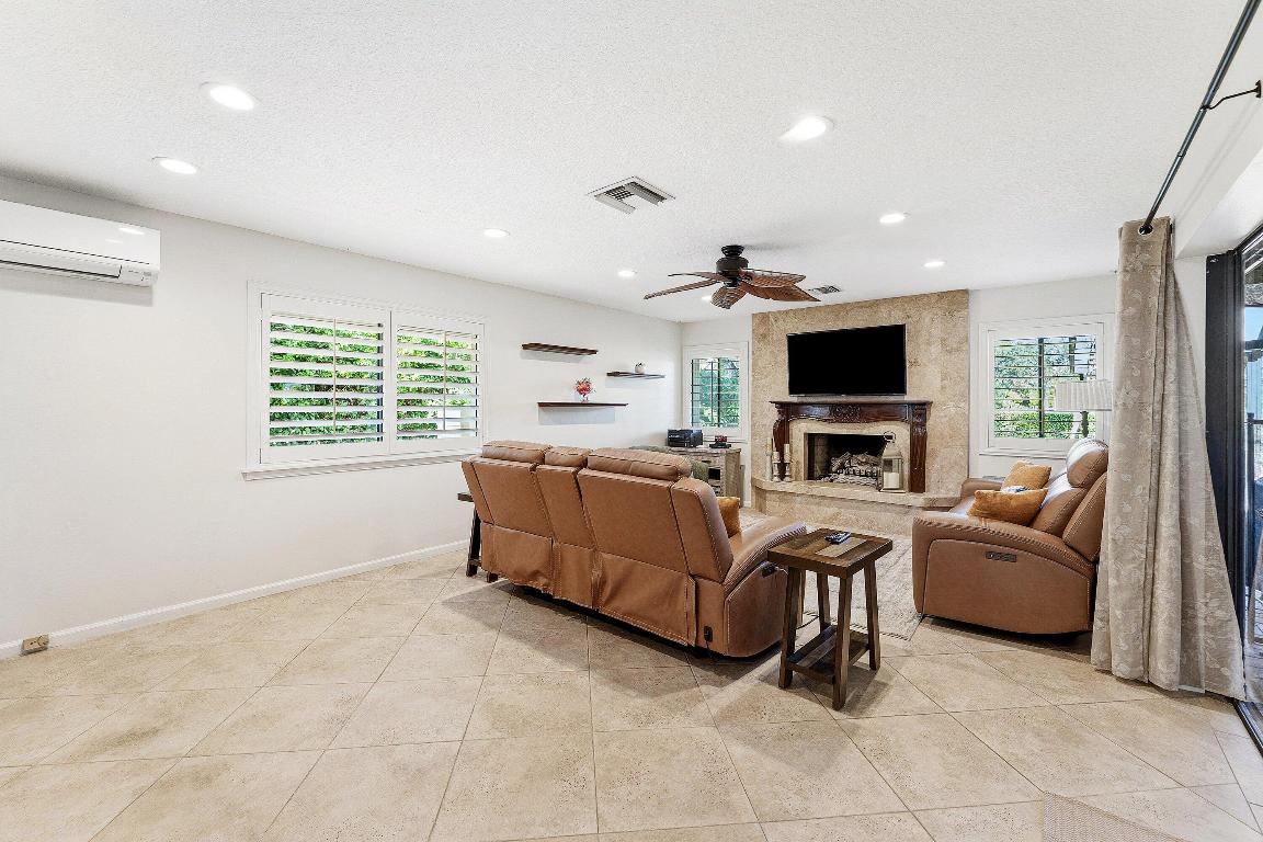 PGA RESORT COMMUNITY PL NO 4 - Residential