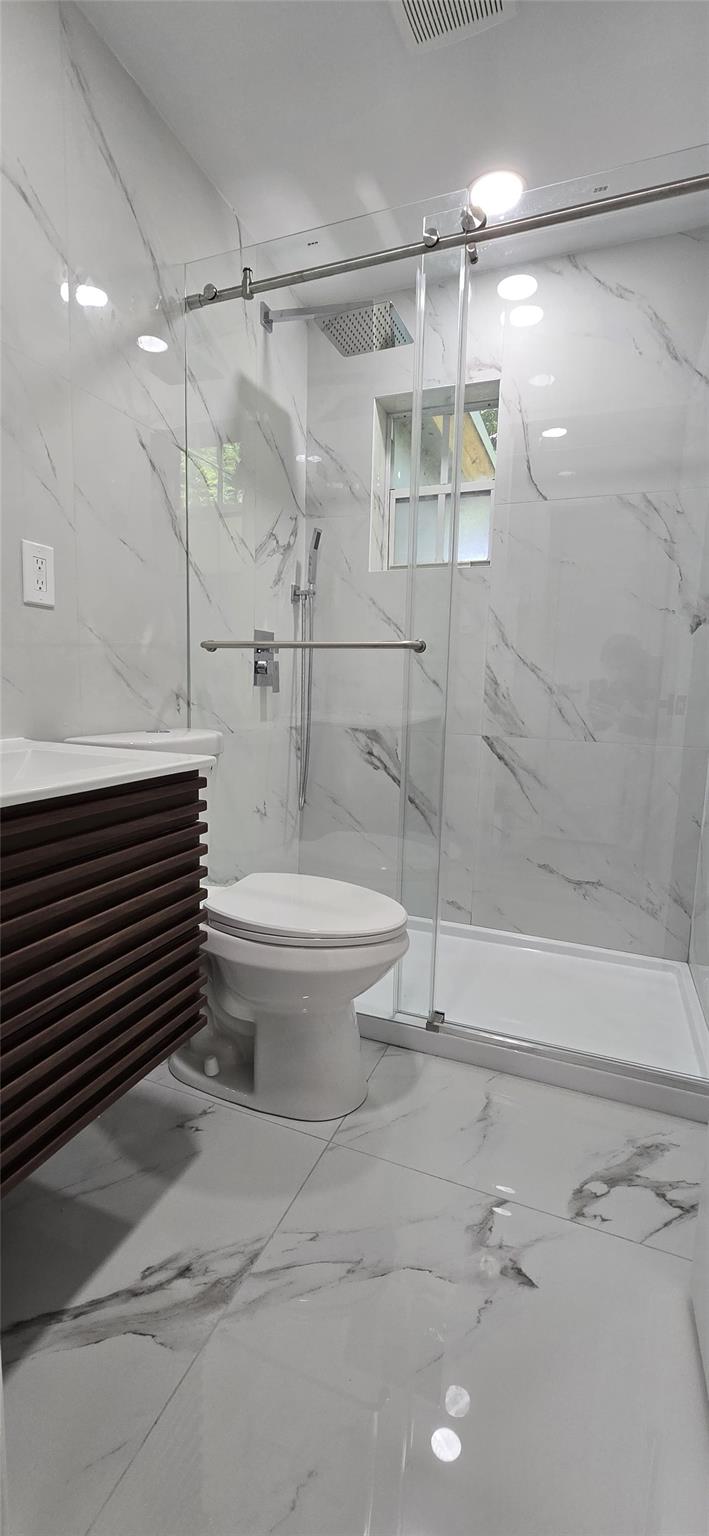 Playland Estates Sec 2 35 - Residential Lease