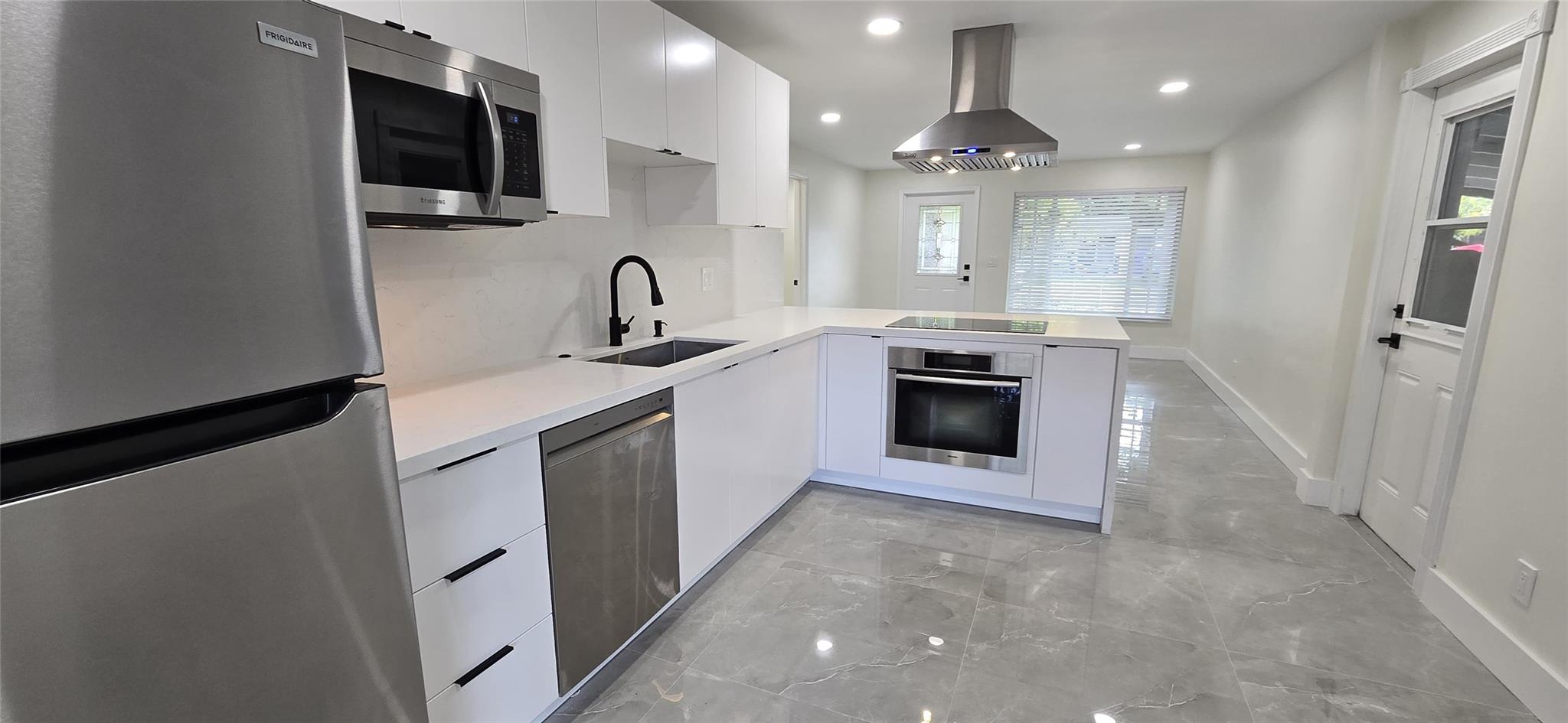 Playland Estates Sec 2 35 - Residential Lease