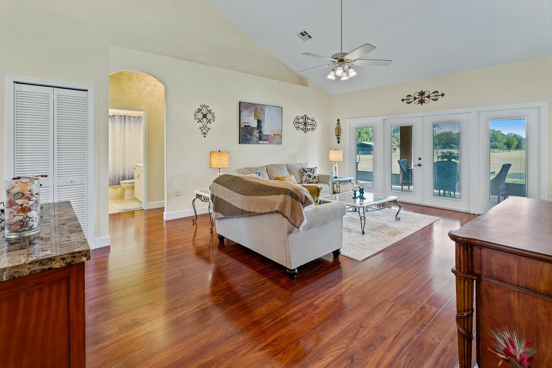 GENTILE LAND - Residential